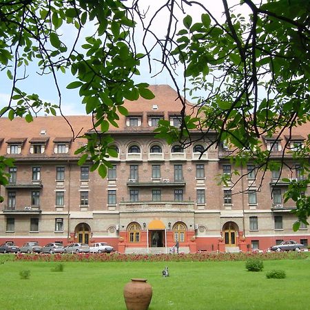 Hotel Triumf Bucharest Exterior photo